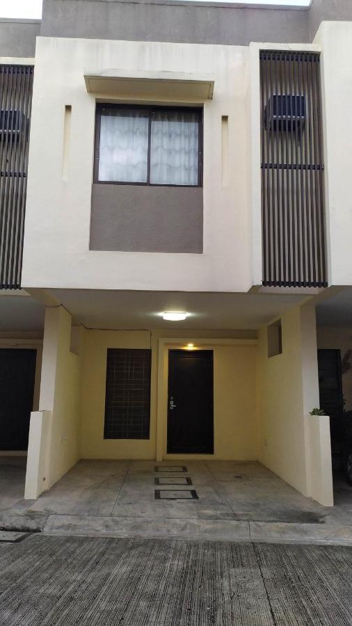 Mactan Airport Guesthouse Lapu-Lapu City Exteriér fotografie