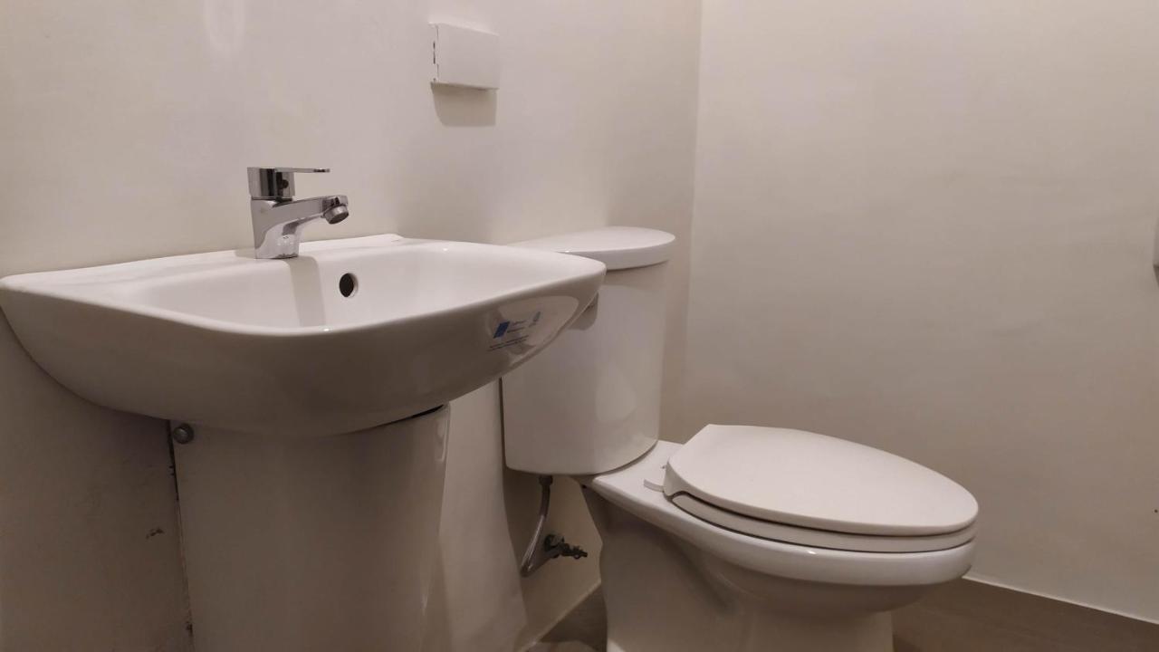 Mactan Airport Guesthouse Lapu-Lapu City Exteriér fotografie